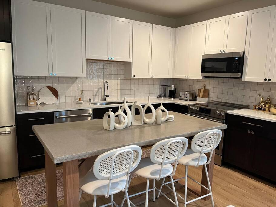Kurt'S Sweet Suite - 84 Walkscore Seattle Bagian luar foto