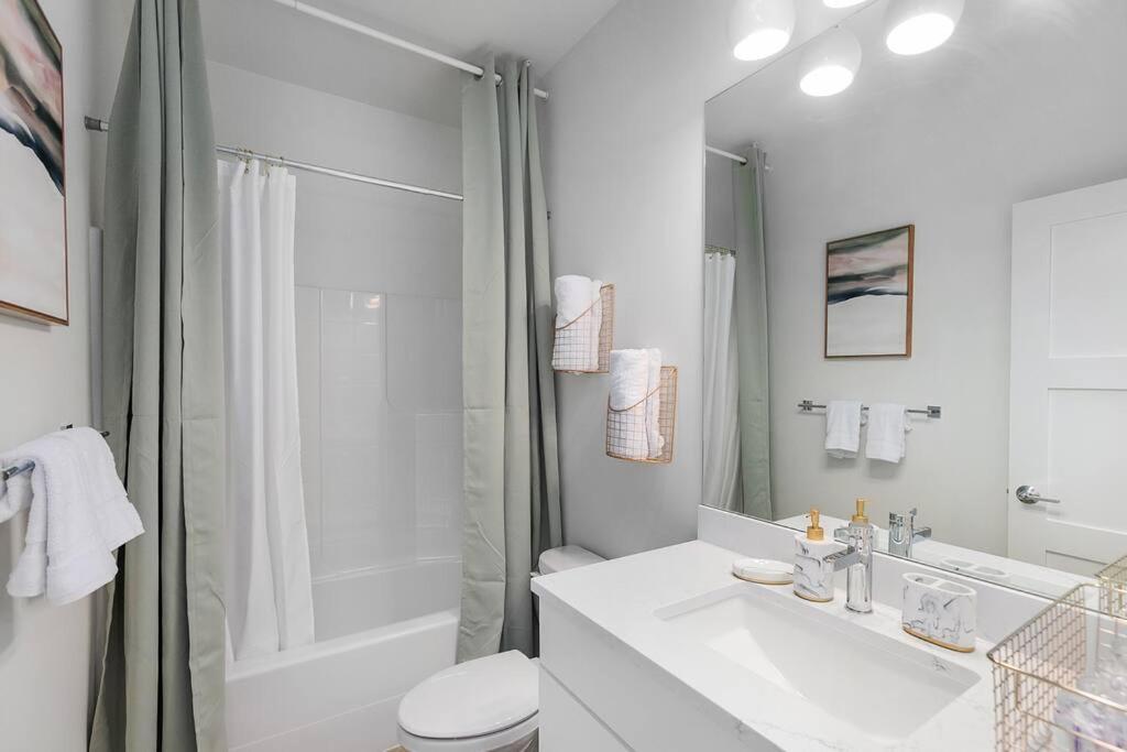 Kurt'S Sweet Suite - 84 Walkscore Seattle Bagian luar foto